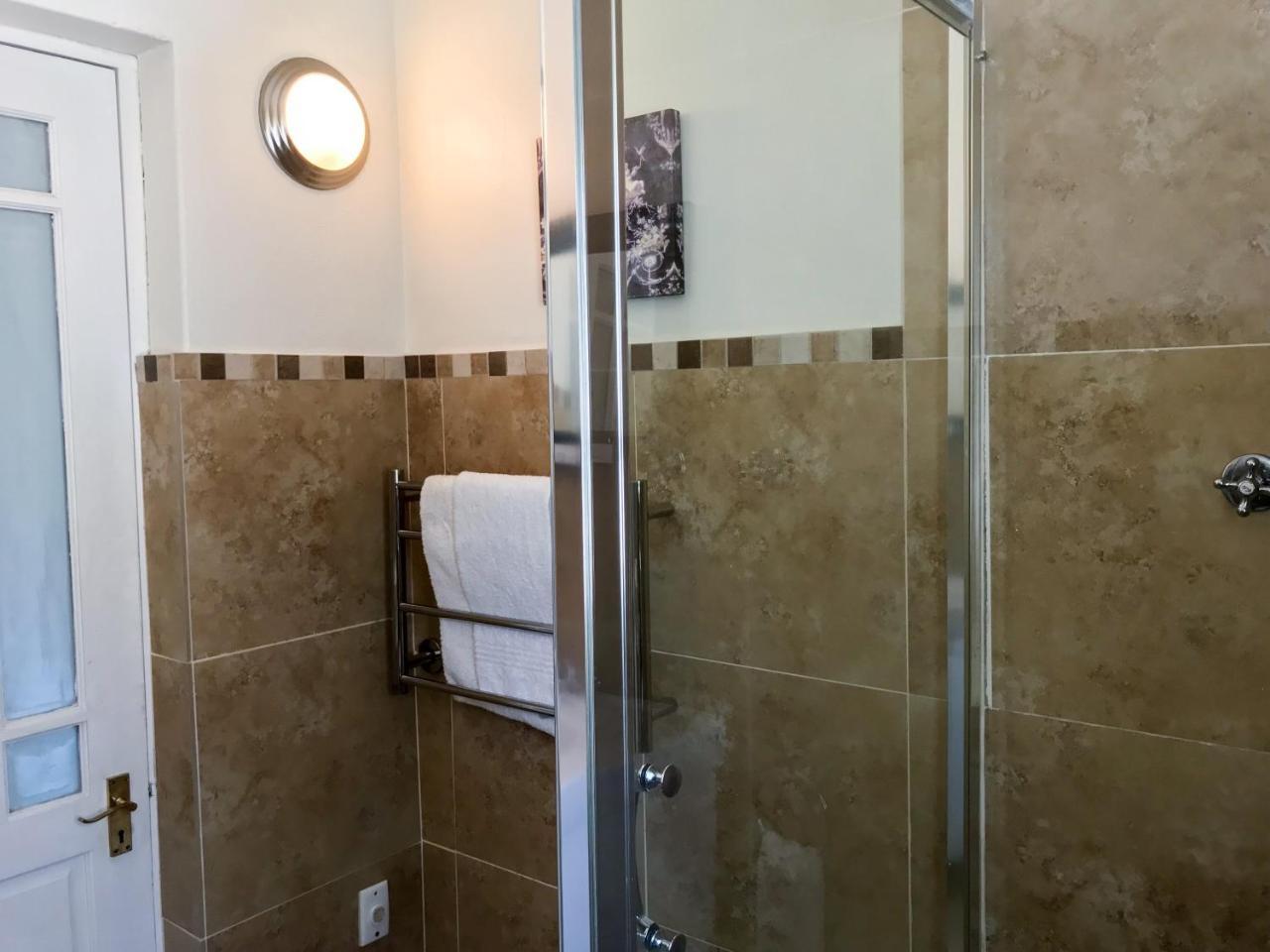 Avatara Bed & Breakfast Cape Town Exterior photo